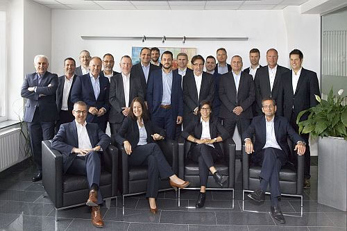 Gruppe Aussend_500x333.jpg